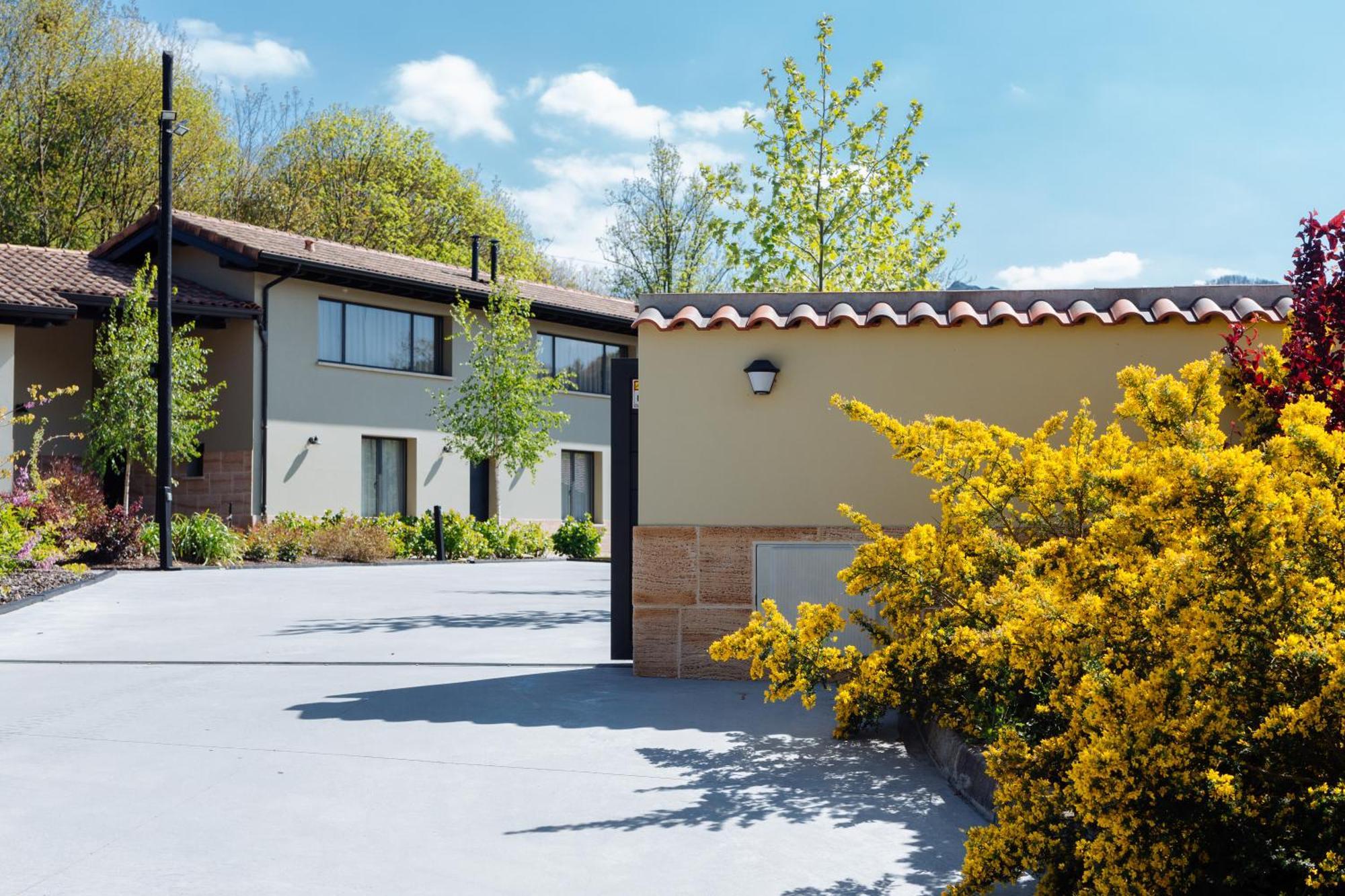 Complejo Turistico Les Cotolles Apartment Cangas de Onis Exterior photo