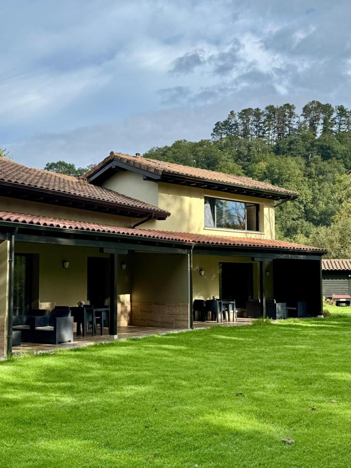 Complejo Turistico Les Cotolles Apartment Cangas de Onis Exterior photo